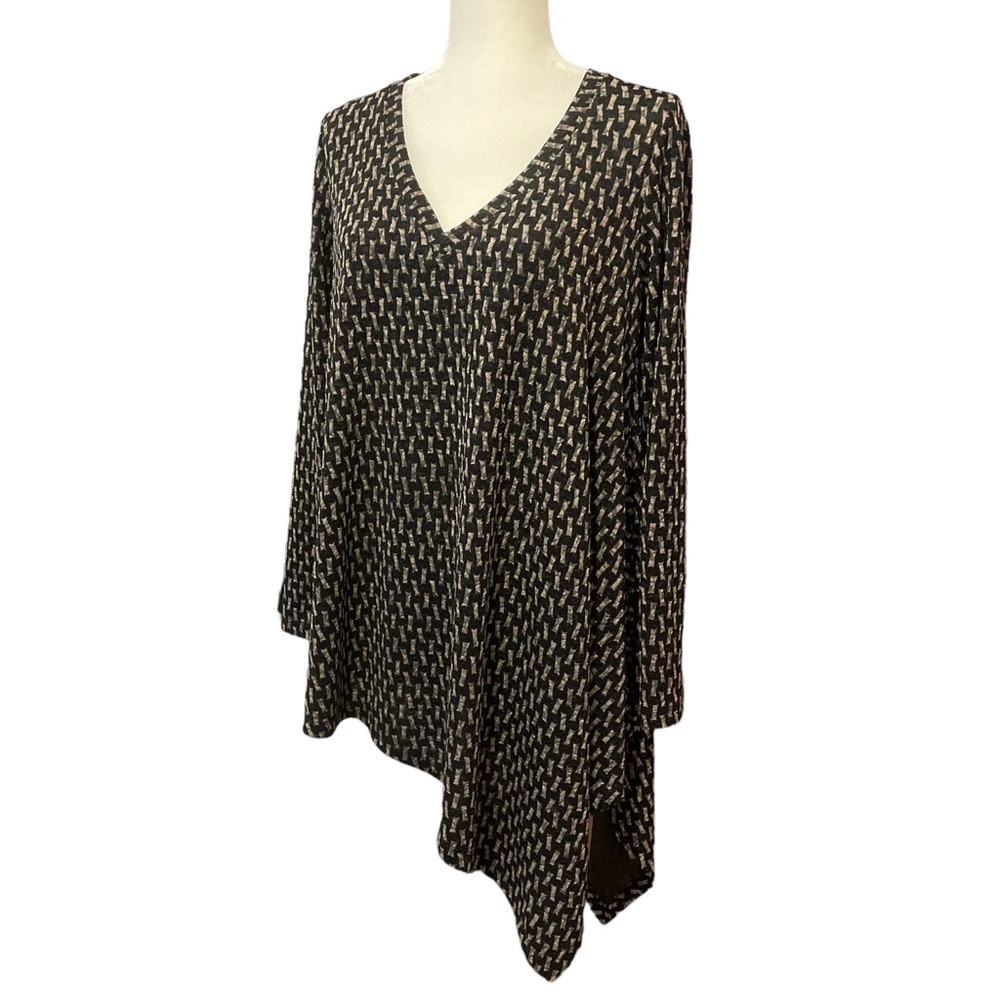 ALEMBIKA black textured printed knit v neck long sleeve asymmetric hem tunic